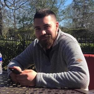 Meet your Posher, Victor